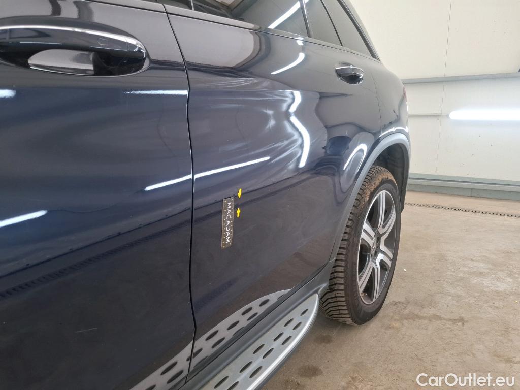  Mercedes  G-Klasee MERCEDES-BENZ GLC / 2019 / 5P / SUV 2.0 GLC 300 DE BUSINESS LINE 4MATIC #29