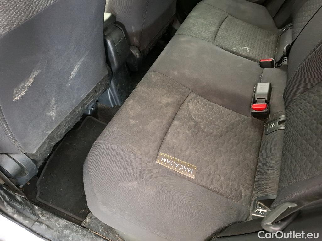  Toyota  Yaris Cross TOYOTA  Hybride / 2021 / 5P / SUV 1.5 HYBRID 116H DYNAMIC BUSINESS BEYOND #63
