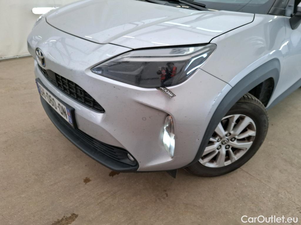  Toyota  Yaris Cross TOYOTA  Hybride / 2021 / 5P / SUV 1.5 HYBRID 116H DYNAMIC BUSINESS BEYOND #32