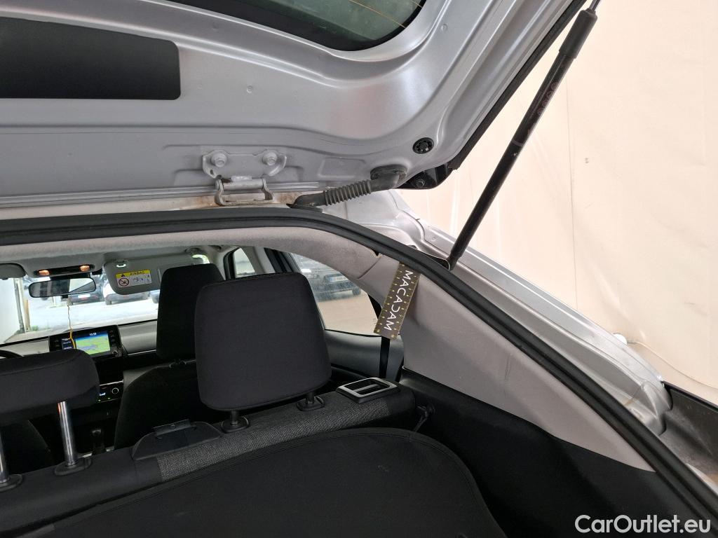  Toyota  Yaris Cross TOYOTA  Hybride / 2021 / 5P / SUV 1.5 HYBRID 116H DYNAMIC BUSINESS BEYOND #48