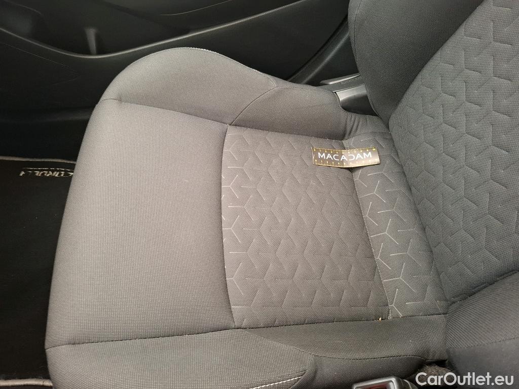  Toyota  Corolla TOYOTA  Touring Sports / 2018 / 5P / Break Hybride 122h Dynamic Business Stage Acad #32