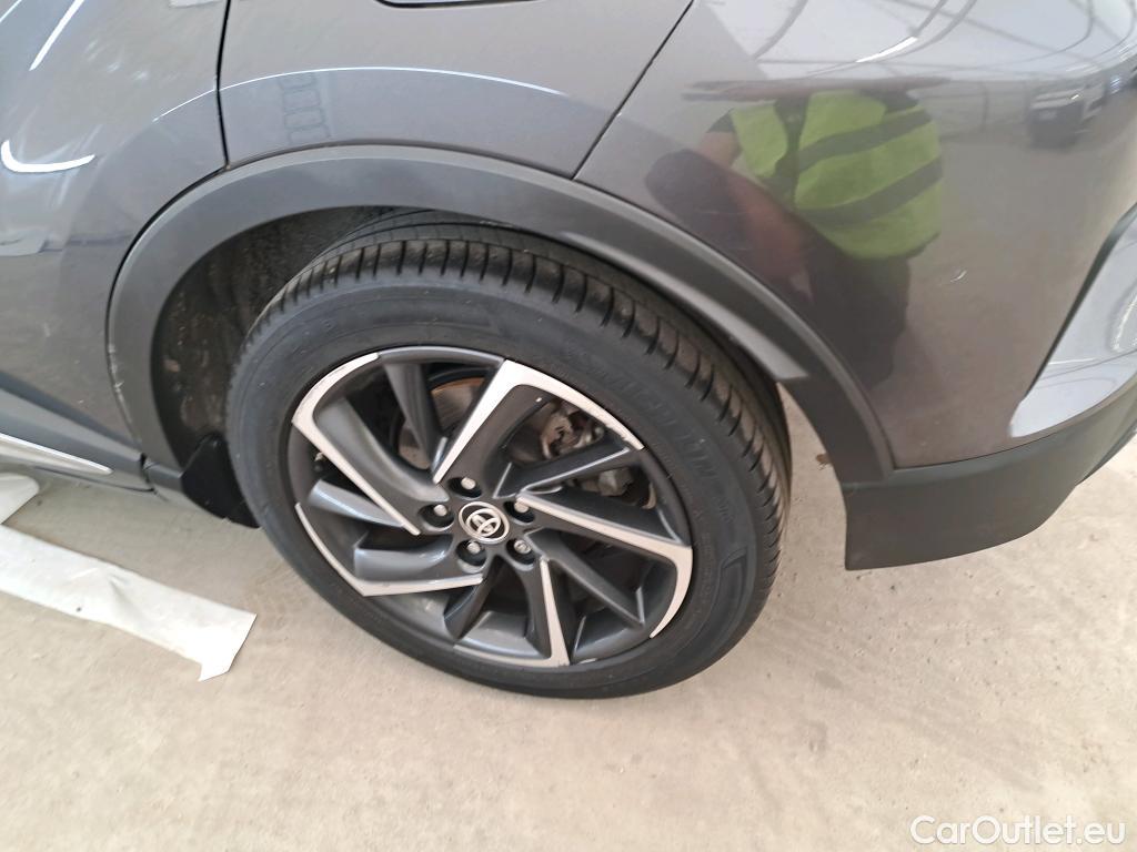 Toyota  C-HR TOYOTA  / 2016 / 5P / SUV 2.0 HYBRIDE 184 GRAPHIC #21