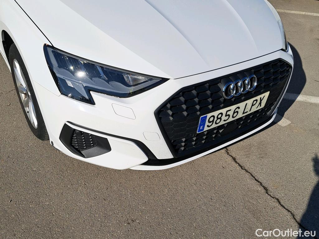  Audi  A3 AUDI  / 2020 / 4P / sedán Sedan 30 TFSI 81kW (110CV) S tronic #1