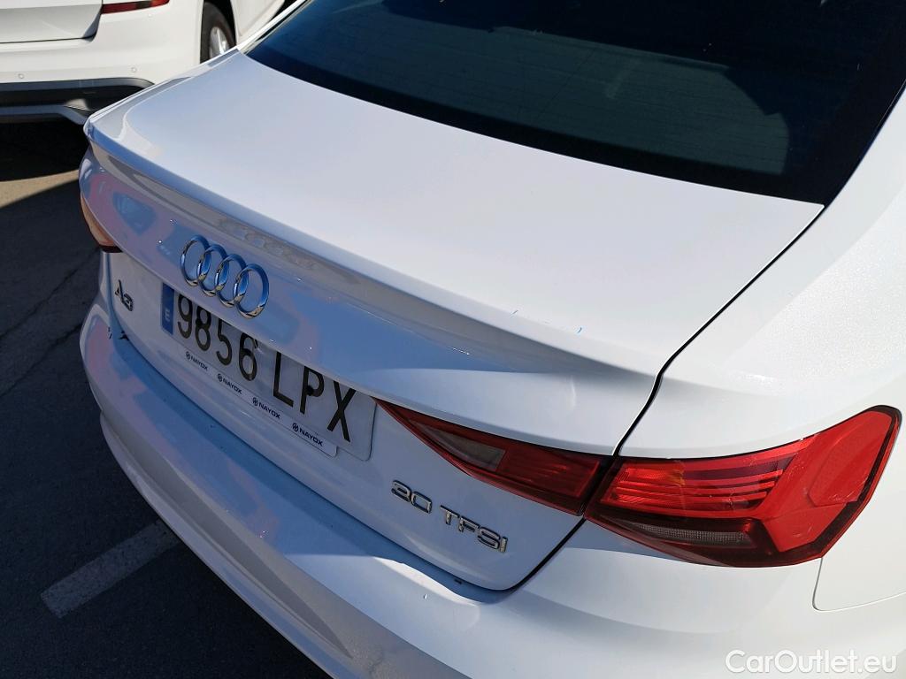  Audi  A3 AUDI  / 2020 / 4P / sedán Sedan 30 TFSI 81kW (110CV) S tronic #11