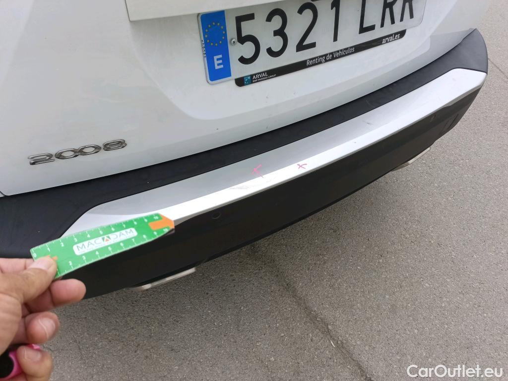  Peugeot  2008  Allure Pack 1.2 PureTech 130CV AT8 E6d #5