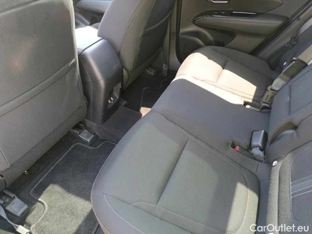  Land Rover  Discovery HYUNDAI Tucson / 2020 / 5P / todoterreno 1.6 TGDI PHEV 195kW Tecno Sky Auto 4x4 #16