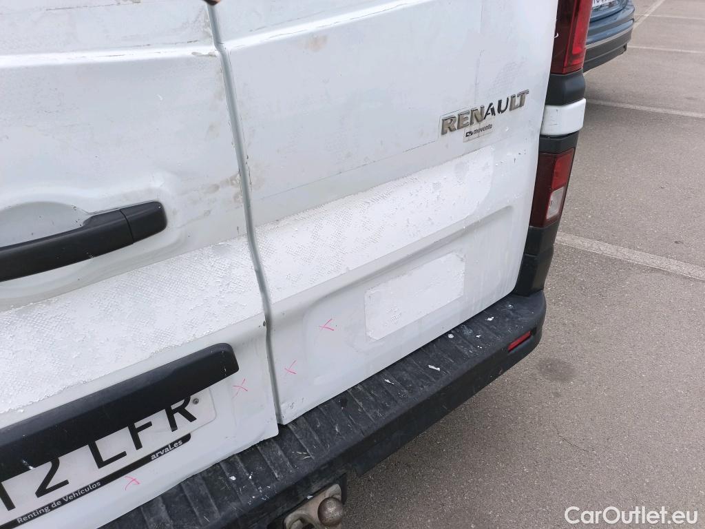  Renault  Trafic RENAULT  / 2019 / 4P / furgón Furgón 27 L1H1 Energy BluedCi 88 kW (AC) #15