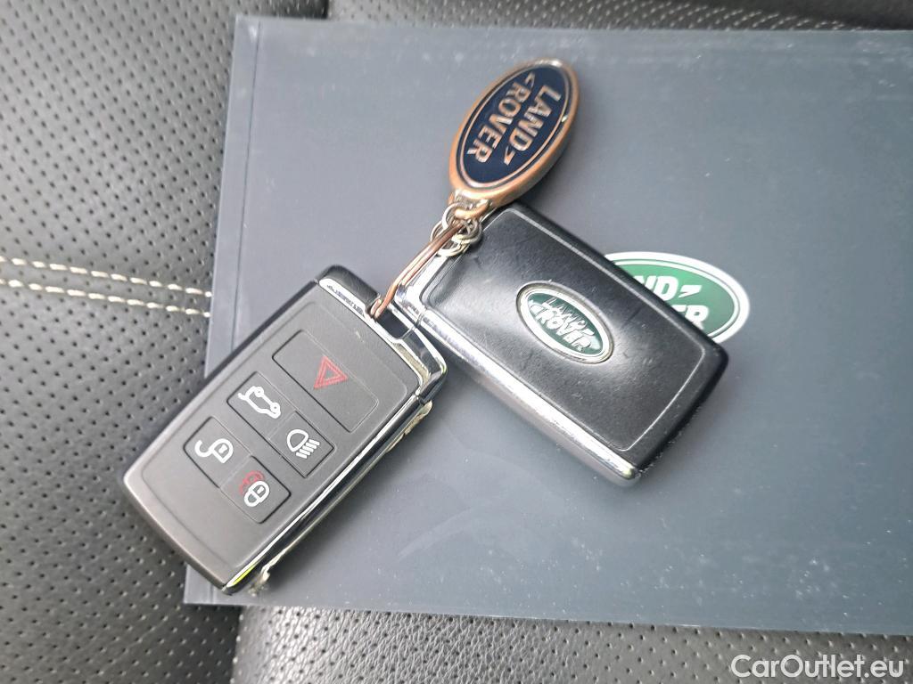  Land Rover  Range Rover LAND ROVER  Velar / 2017 / 5P / todoterreno 2.0D I4 150kW (204CV) S 4WD Auto #8
