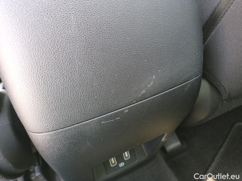  Land Rover  Discovery HYUNDAI Tucson / 2020 / 5P / todoterreno 1.6 TGDI PHEV 195kW Tecno Sky Auto 4x4 #4