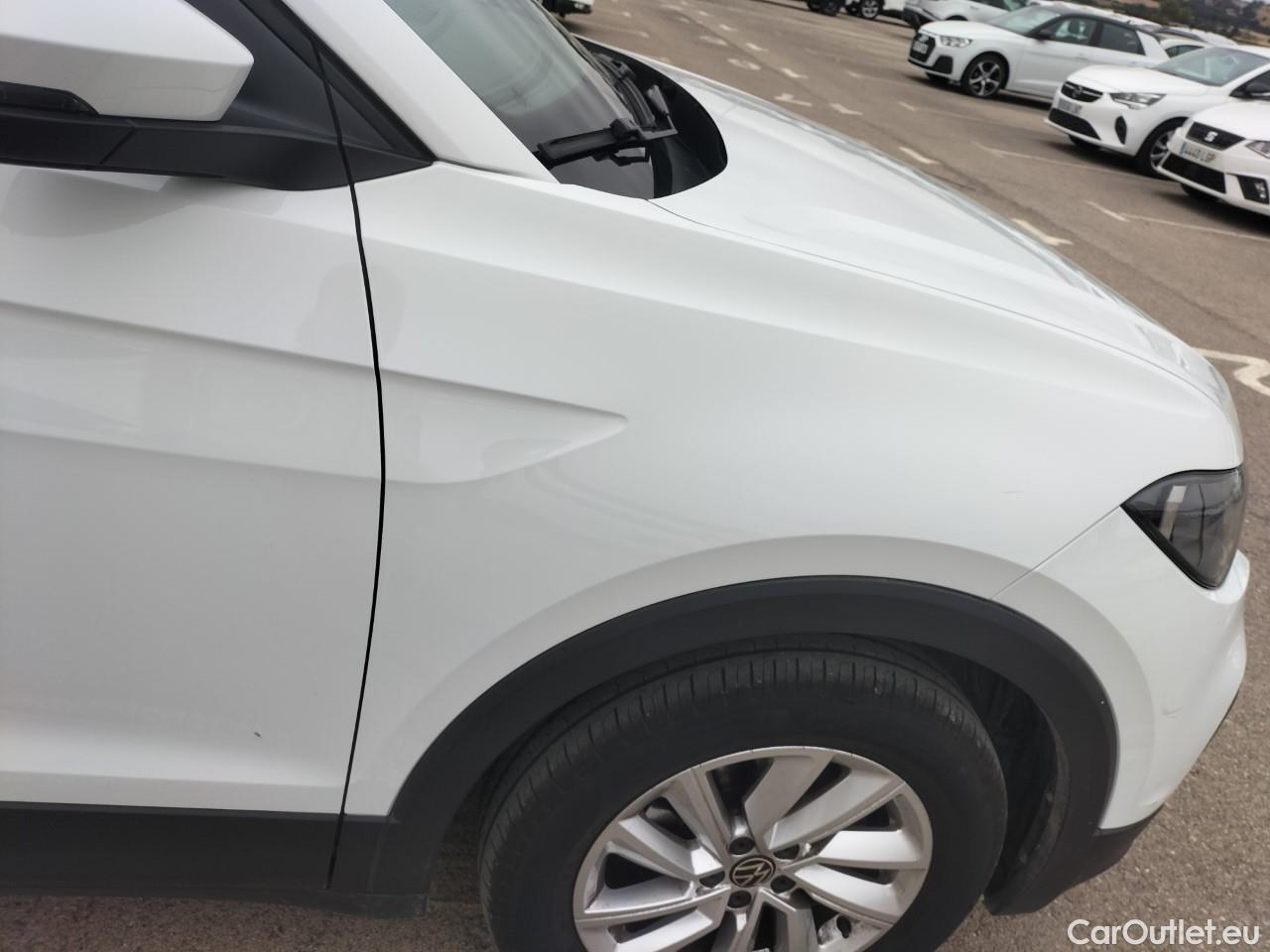  Volkswagen  T-CROSS  Advance 1.0 TSI 110CV AT7 E6d #50