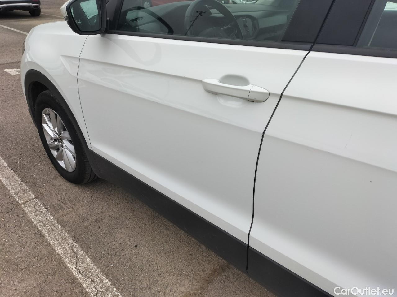  Volkswagen  T-CROSS  Advance 1.0 TSI 110CV AT7 E6d #17