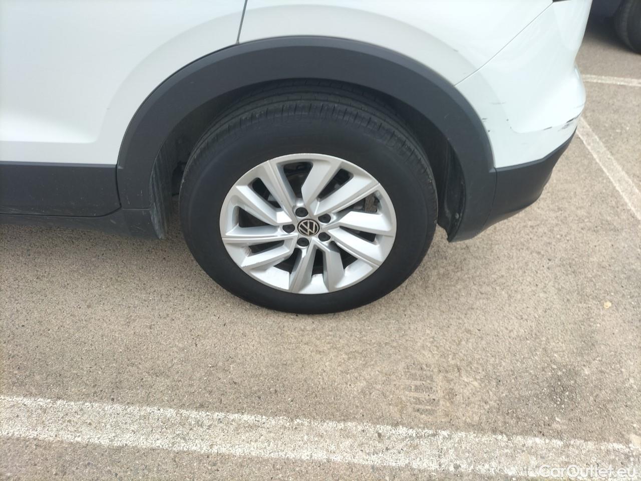  Volkswagen  T-CROSS  Advance 1.0 TSI 110CV AT7 E6d #32