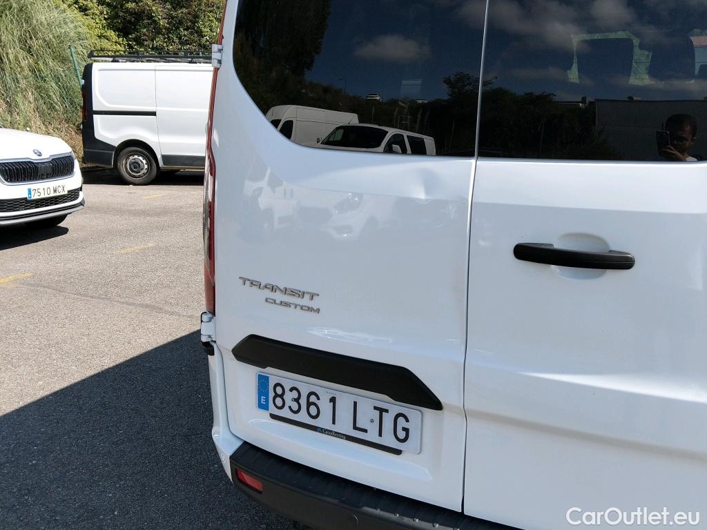  Ford  Transit  Custom Combi / Tourneo Custom 320 L1 Trend 2.0 TDCi 130CV MT6 E6dT #6