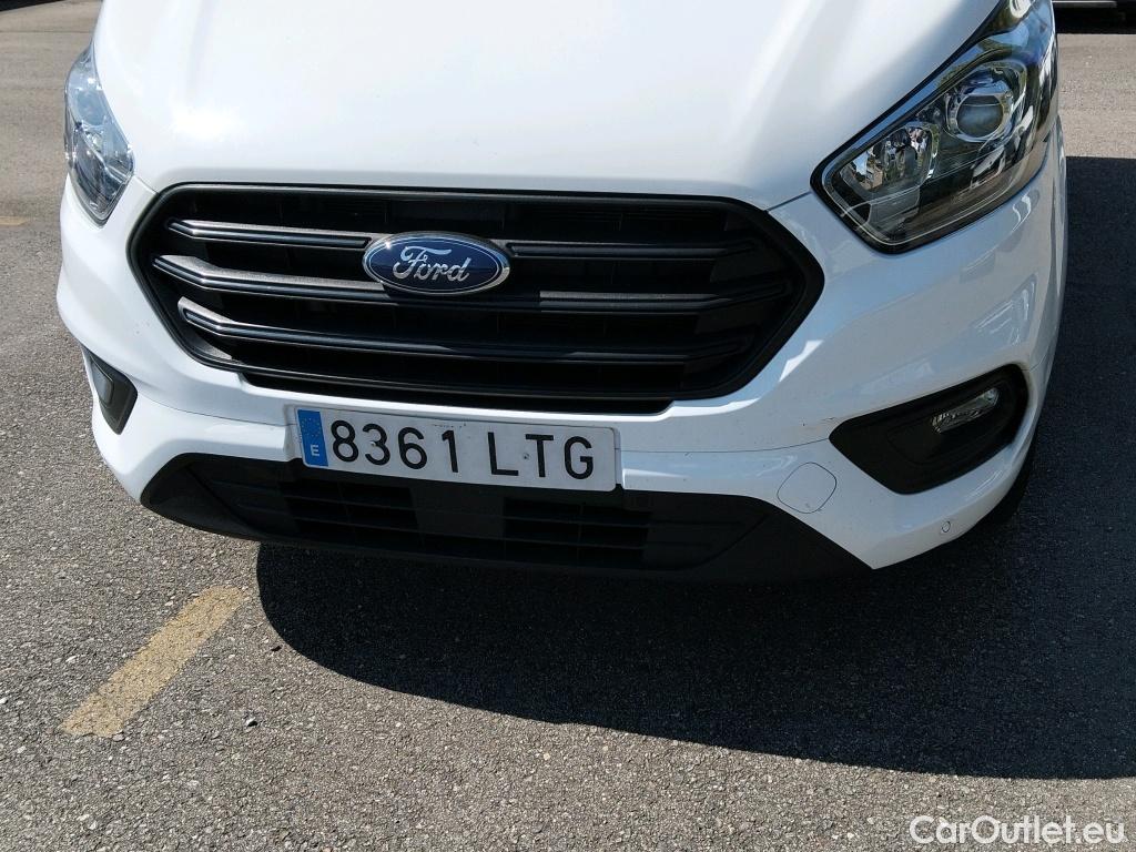  Ford  Transit  Custom Combi / Tourneo Custom 320 L1 Trend 2.0 TDCi 130CV MT6 E6dT #8