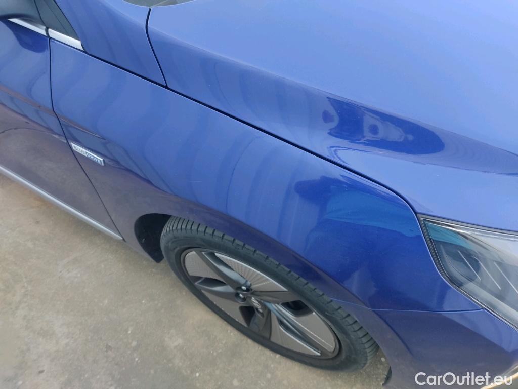  Hyundai   Ioniq HYUNDAI / 2019 / 5P / berlina con portón 1.6 GDI HEV Tecno DT #12