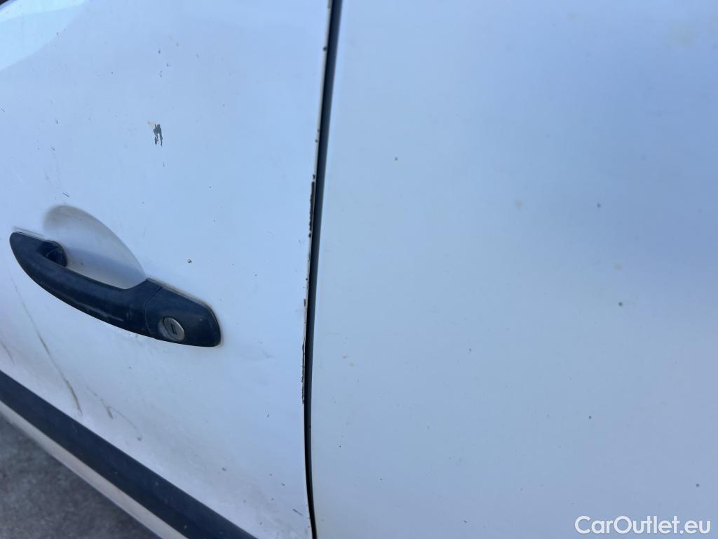  Citroen  Berlingo  Furgón L1 1.6 BlueHDi 100CV MT5 E6 #27