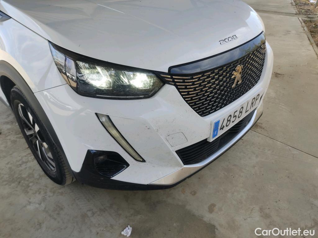  Peugeot  2008  Allure Pack 1.2 PureTech 130CV AT8 E6d #7