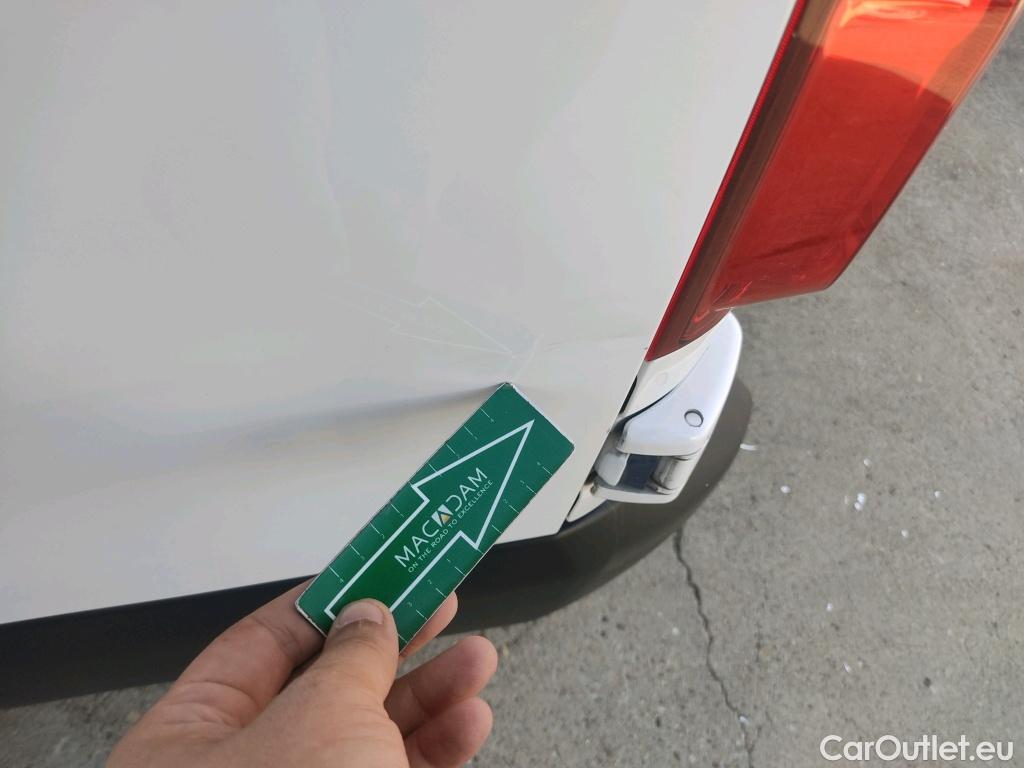  Opel  Vivaro OPEL  / 2019 / 4P / combi 1.5 Diésel 88kW (120CV) L Std Express #30