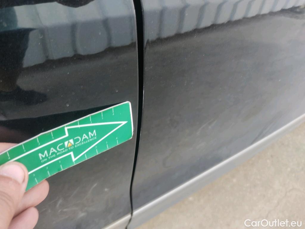  Volkswagen  Tiguan  Life 2.0 TDI 150CV AT7 E6d #30