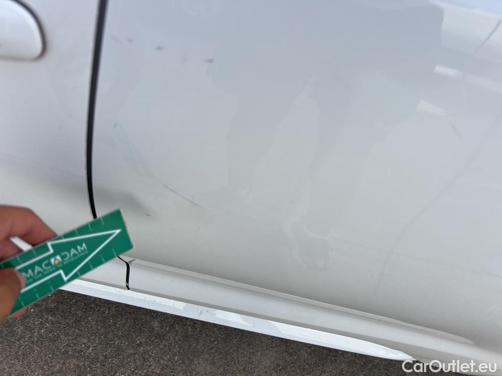  Toyota  Corolla TOYOTA  / 2019 / 5P / familiar 1.8 125H ACTIVE TECH E-CVT TOU SPORT #14