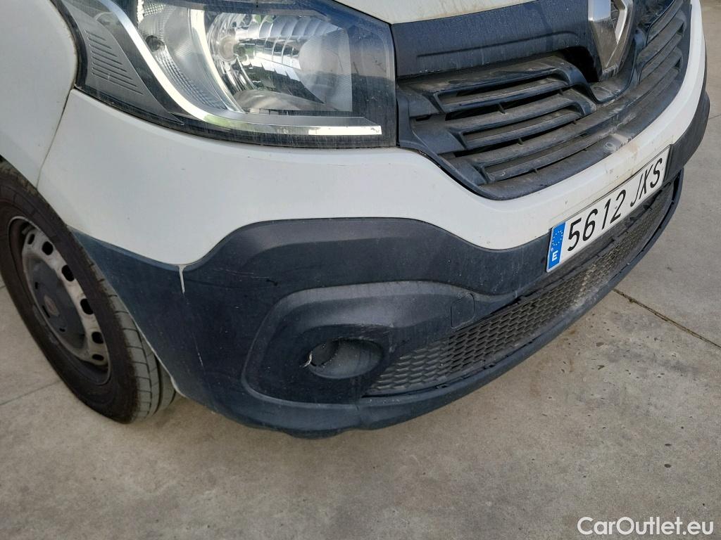  Renault  Trafic  III Combi Combi 9 L1H1 2 8t (8/9 plazas) 1.6 dCi 125CV MT6 E6 #19