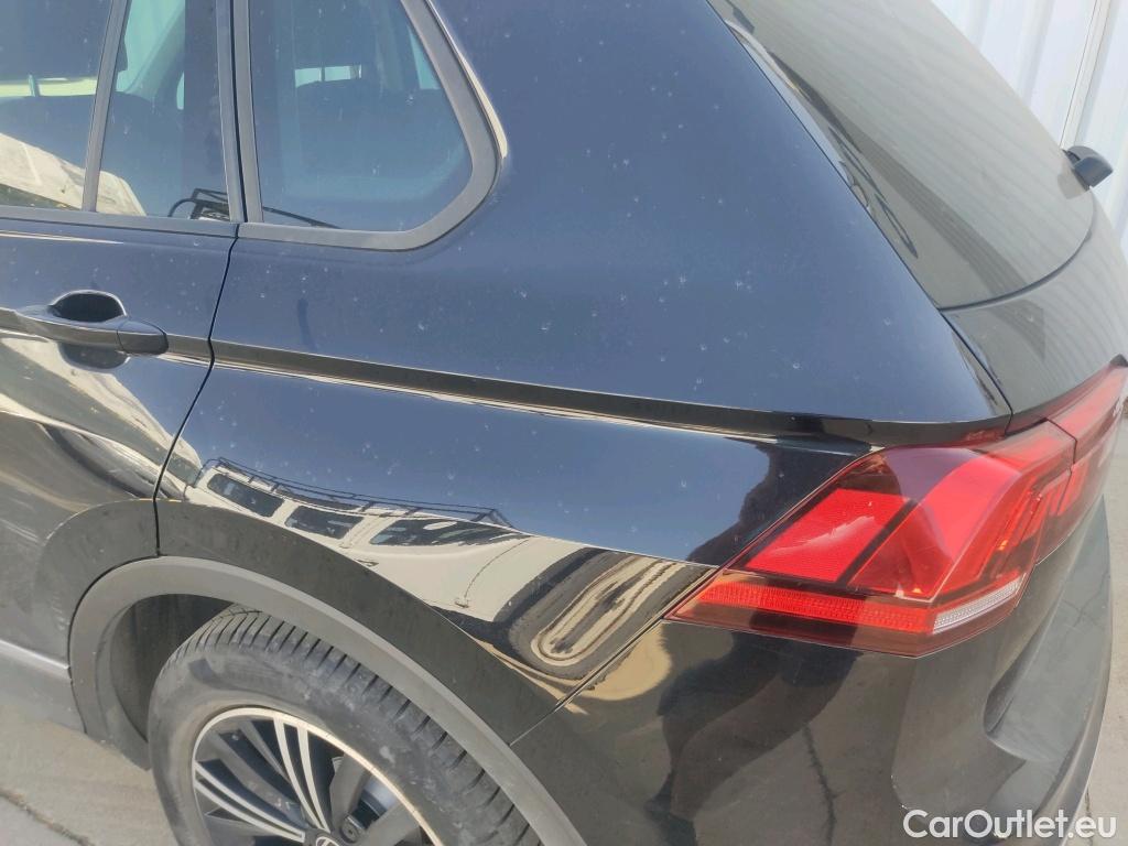  Volkswagen  Tiguan  Life 2.0 TDI 150CV AT7 E6d #8
