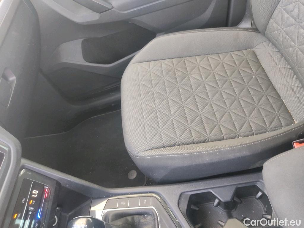  Volkswagen  Tiguan  Life 2.0 TDI 150CV AT7 E6d #28