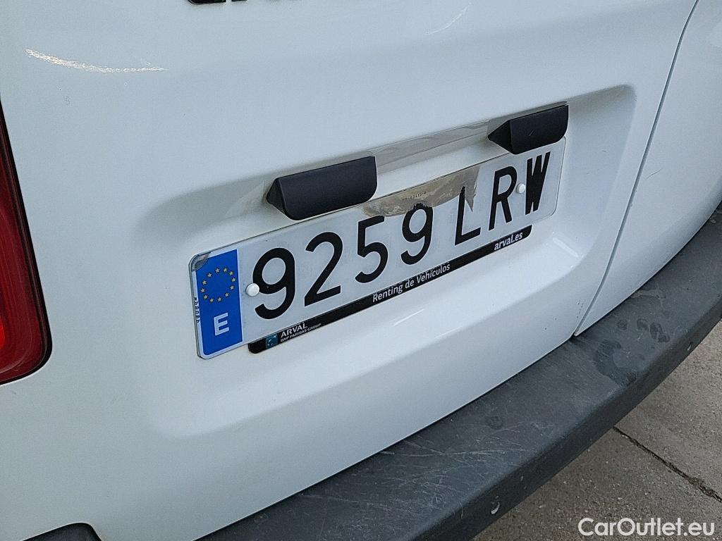  Peugeot  Expert PEUGEOT  / 2016 / 4P / combi Combi BlueHDi 120 S&S Standard #37