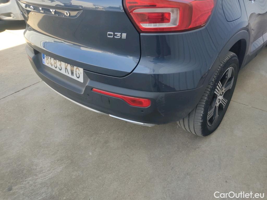  Volvo  XC 40 VOLVO XC40 / 2017 / 5P / todoterreno 2.0 D3 Inscription Auto #9