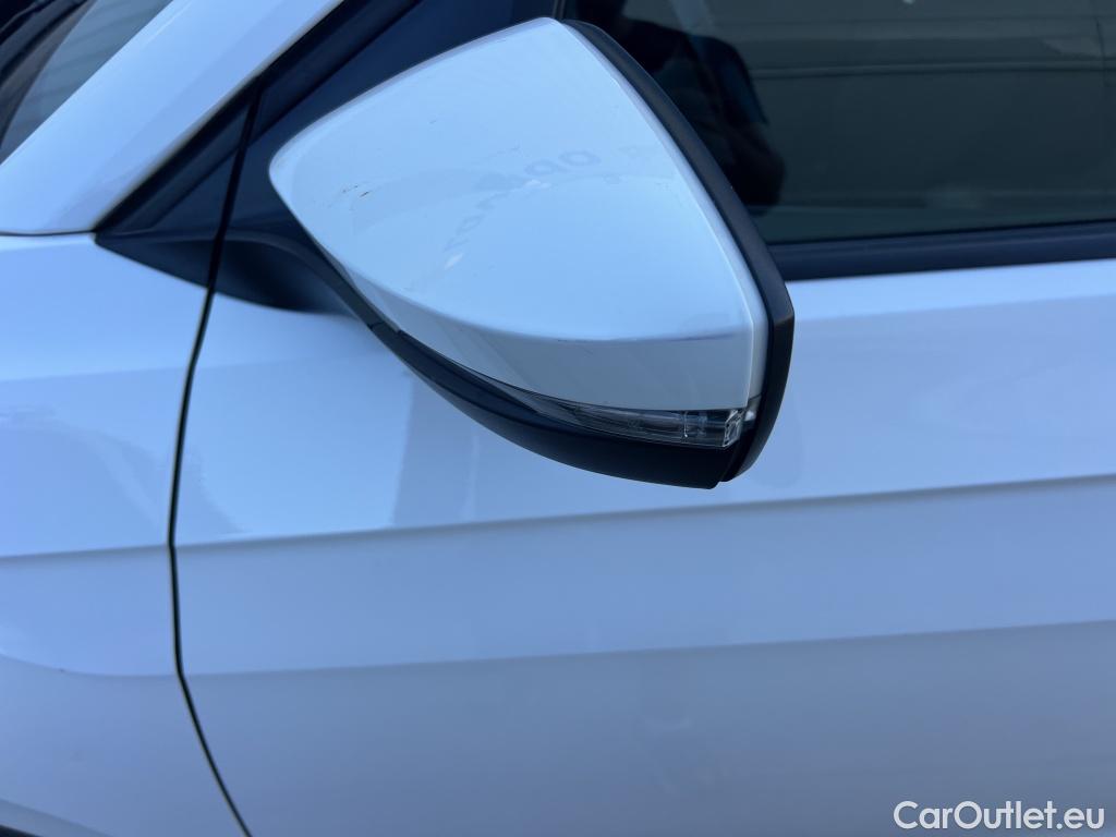  Volkswagen  T-CROSS  Advance 1.0 TSI 115CV AT7 E6dT #19