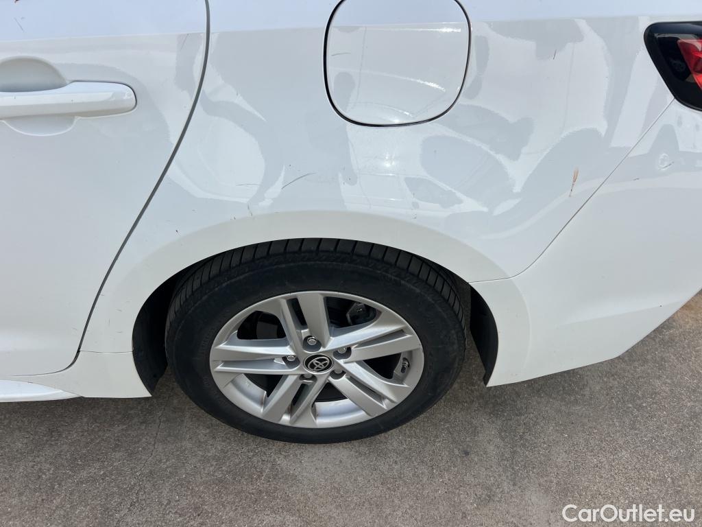  Toyota  Corolla TOYOTA  / 2019 / 5P / familiar 1.8 125H ACTIVE TECH E-CVT TOU SPORT #11