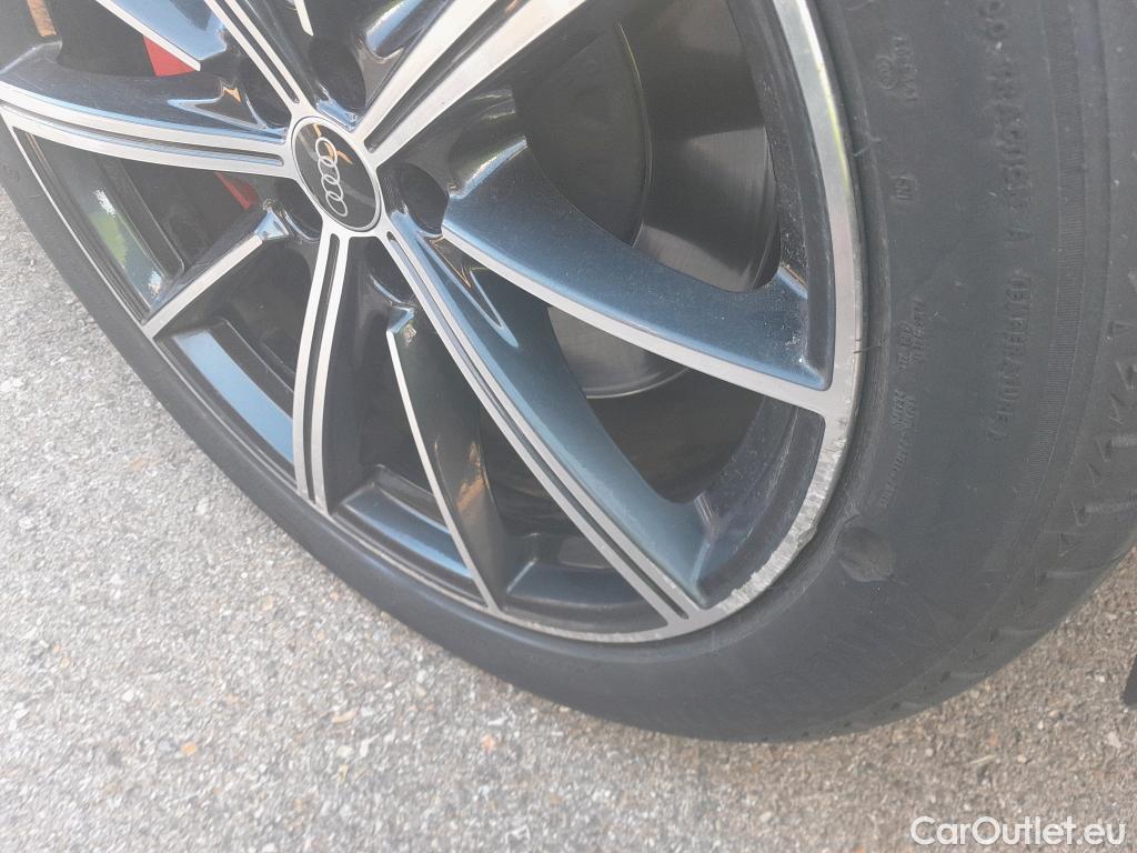  Audi  Q7 AUDI  / 2019 / 5P / todoterreno Black line plus 55 TFSIe 280kW qua tip(SP) #14