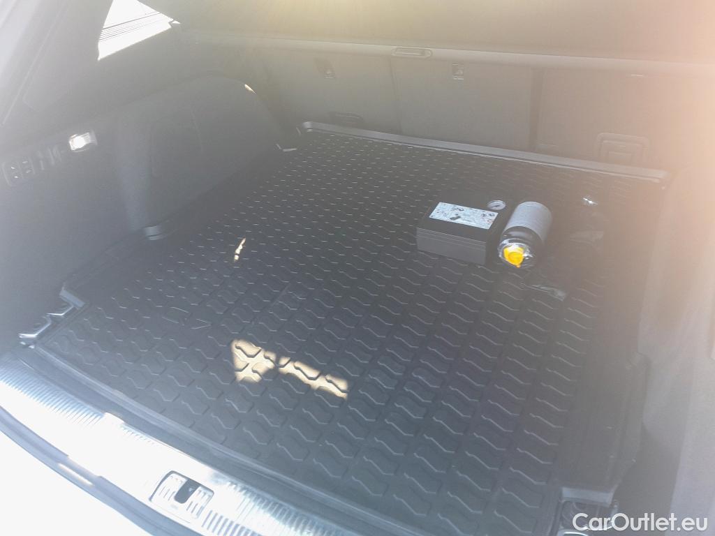  Audi  Q7 AUDI  / 2019 / 5P / todoterreno Black line plus 55 TFSIe 280kW qua tip(SP) #3