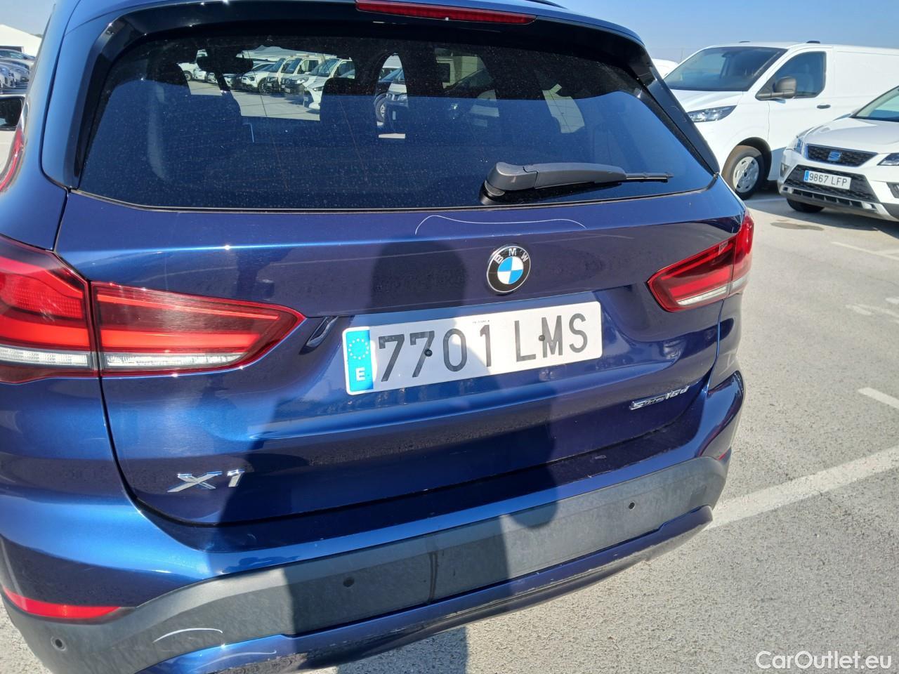  Bmw  X1 BMW  / 2019 / 5P / todoterreno sDrive16d Aut. Business #17