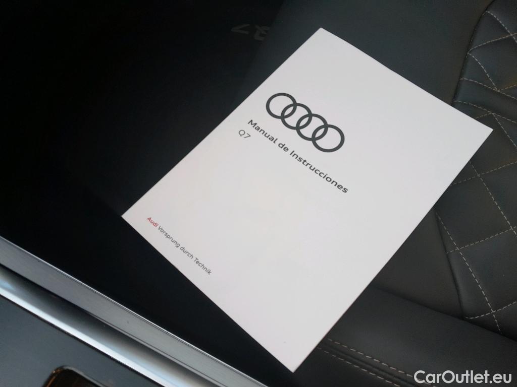  Audi  Q7 AUDI  / 2019 / 5P / todoterreno Black line plus 55 TFSIe 280kW qua tip(SP) #19