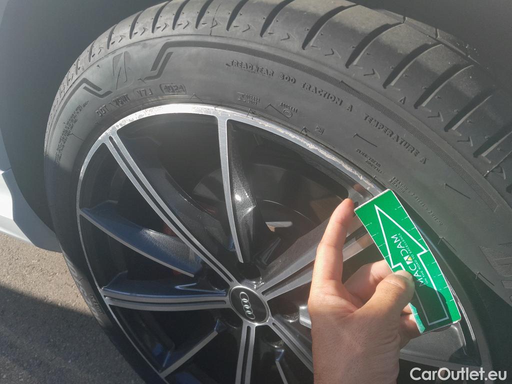  Audi  Q7 AUDI  / 2019 / 5P / todoterreno Black line plus 55 TFSIe 280kW qua tip(SP) #9