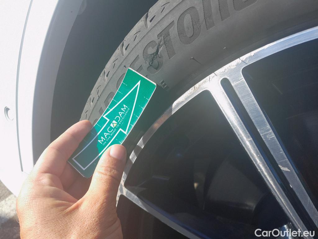  Audi  Q7 AUDI  / 2019 / 5P / todoterreno Black line plus 55 TFSIe 280kW qua tip(SP) #6