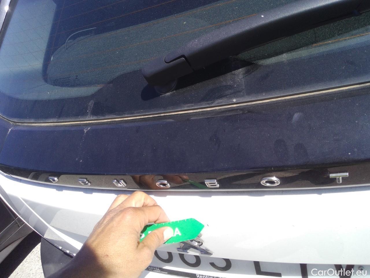  Peugeot  2008  Active 1.2 PureTech 100CV MT6 E6d #28