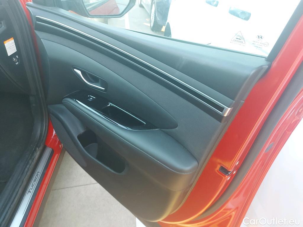  Land Rover  Discovery HYUNDAI Tucson / 2020 / 5P / todoterreno 1.6 TGDI PHEV 195kW Style Auto 4x4 #7