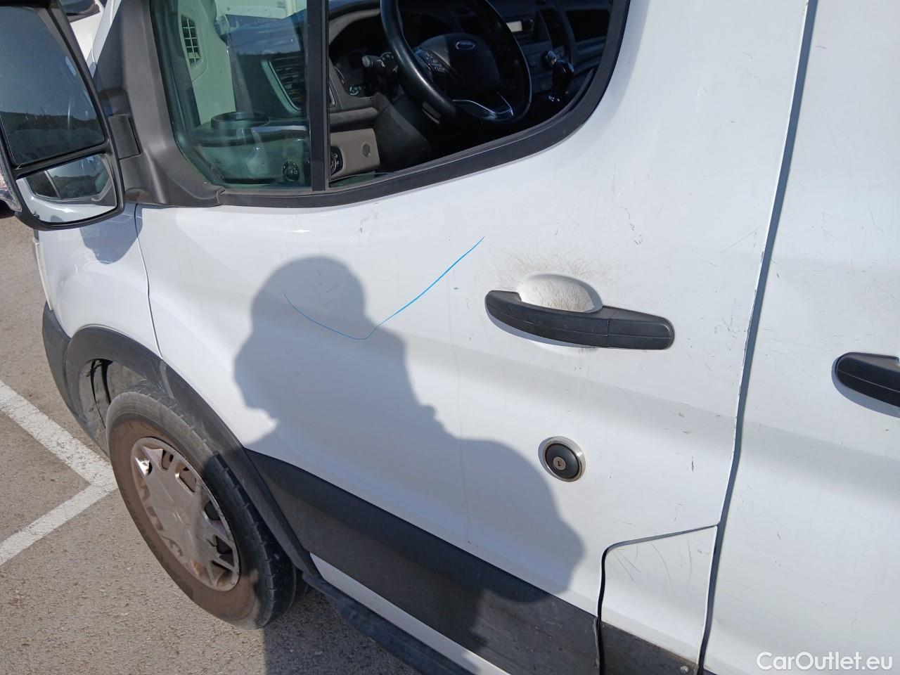  Ford  Transit FORD  / 2013 / 4P / furgón 350 96kW L2H2 Van Trend FWD MHEV #22