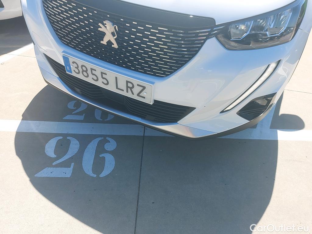 Peugeot  2008  Allure Pack 1.2 PureTech 130CV AT8 E6d #14