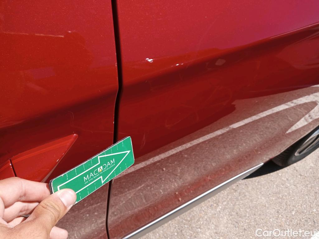  Hyundai   Ioniq HYUNDAI / 2019 / 5P / berlina con portón 1.6 GDI PHEV Klass DCT #25