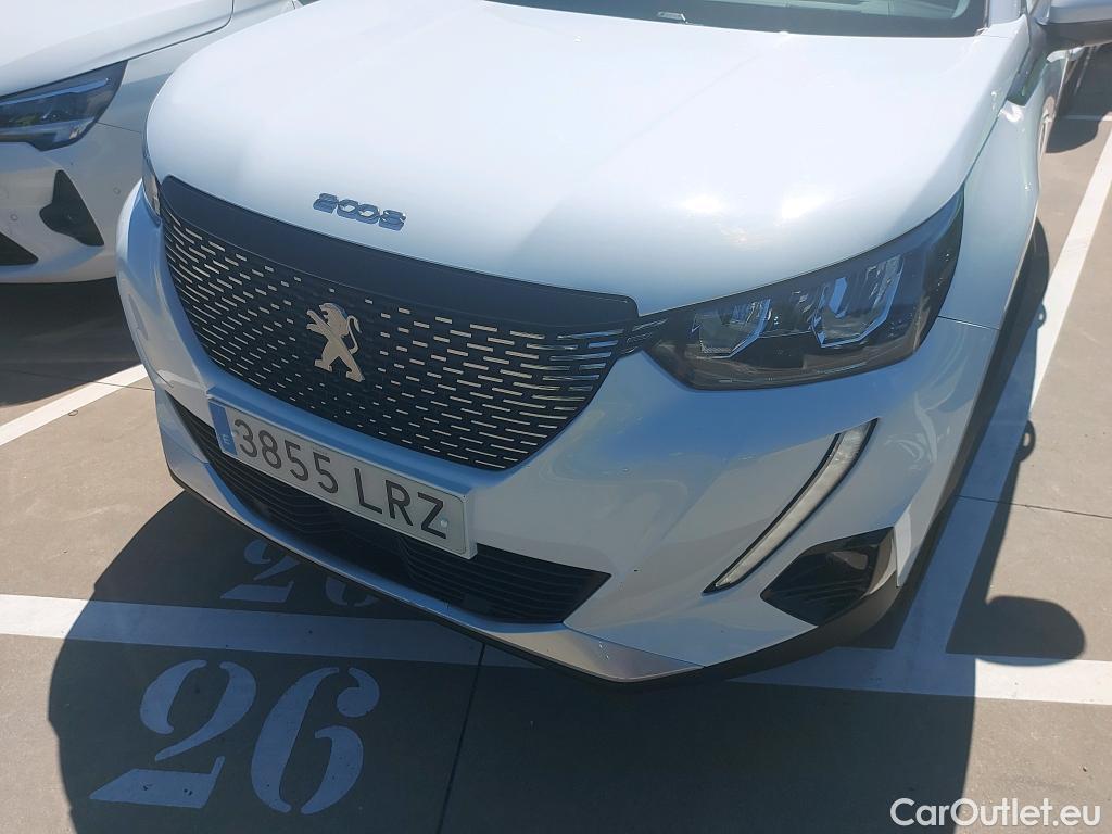  Peugeot  2008  Allure Pack 1.2 PureTech 130CV AT8 E6d #7
