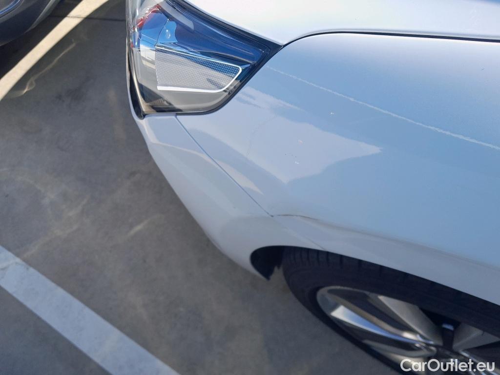  Hyundai   Ioniq HYUNDAI / 2016 / 5P / berlina con portón 1.6 GDI HEV Tecno DCT (AC) #13