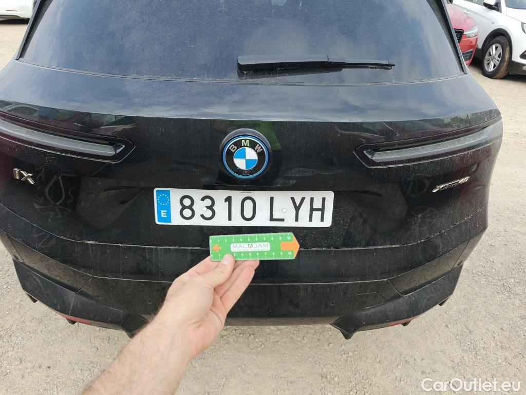  Bmw  iX Serie  xDrive 40 76kWh #9