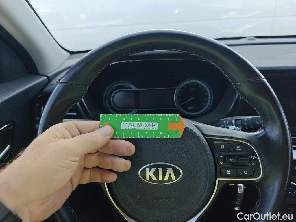  KIA  Niro  Drive 1.6 105CV AT6 E6d #18