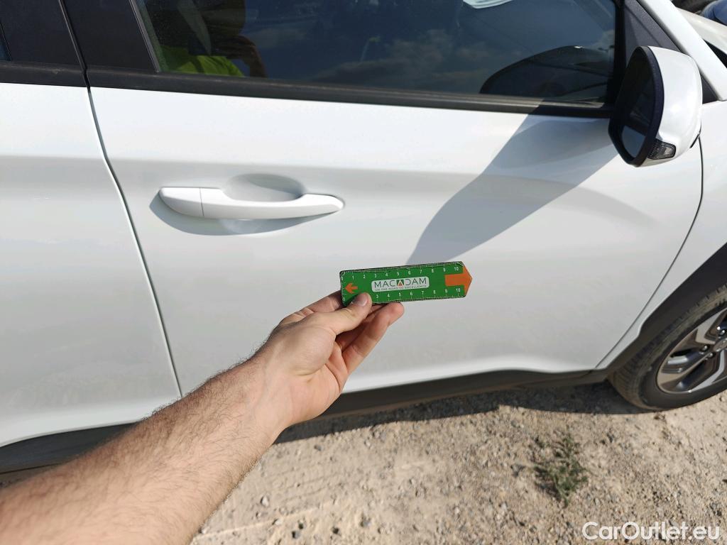 Land Rover  Discovery HYUNDAI Kona / 2020 / 5P / todoterreno 1.6 GDI HEV Maxx DCT #22