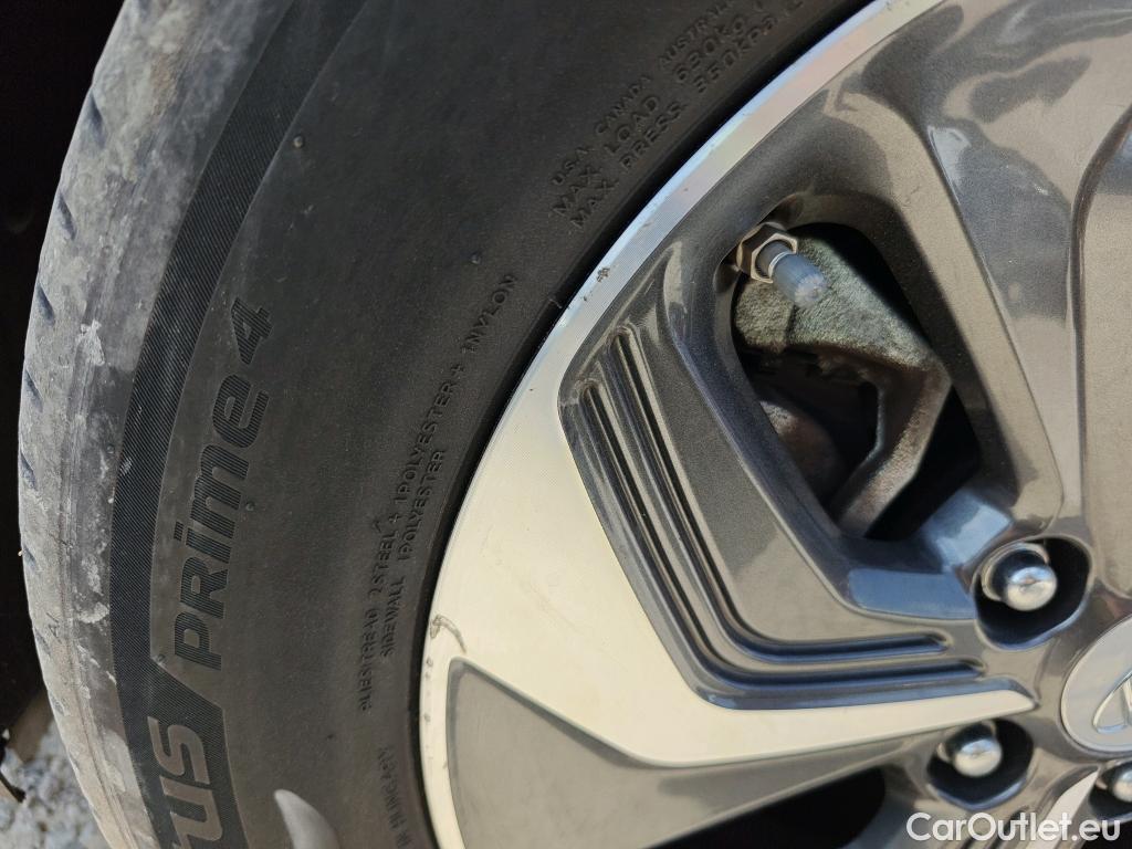  Land Rover  Discovery HYUNDAI Kona / 2020 / 5P / todoterreno 1.6 GDI HEV Maxx DCT #13