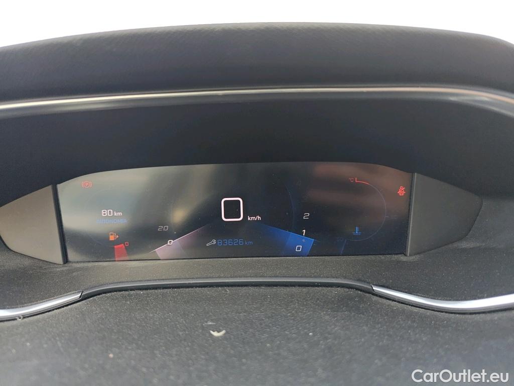  Peugeot  308 PEUGEOT  / 2017 / 5P / familiar SW Active Pack BlueHDi 130 S&S (AC2) #78