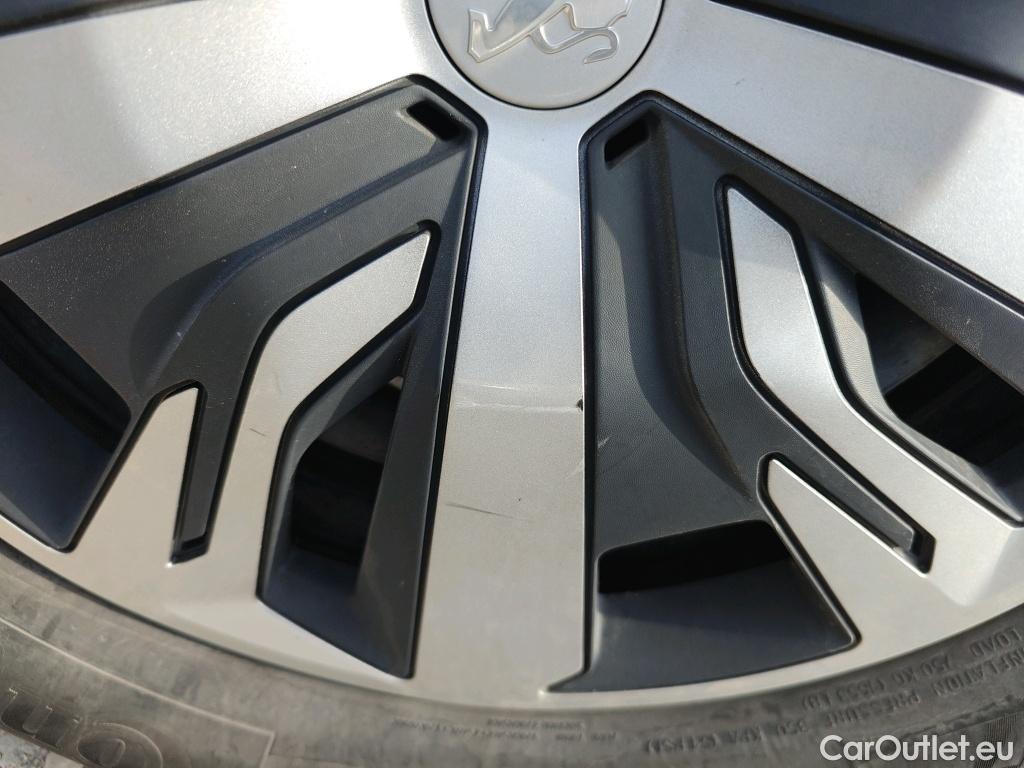  Peugeot  2008  Active 1.2 PureTech 100CV MT6 E6d #58